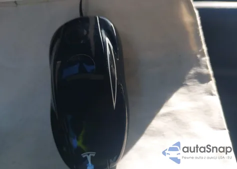 2014 Tesla Model S P85 z USA, uszkodzony, nr VIN 5YJSA1H18EFP40901